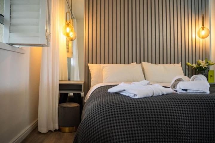 Far Horizons Camps Bay Hotel Кейптаун Стая снимка